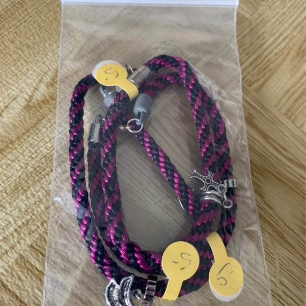 Bracelet bundle - Picture 6 of 6